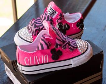 Minnie Mouse Birthday Outfit, Minnie Mouse Baby Shoe, Mickey and Minnie Shoe, Minnie Mouse Outfit Toddler, Minnie Mouse Converse