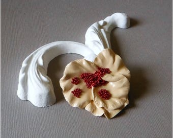 Cold porcelain flower gold
