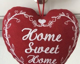 embroidered heart "home sweet home"