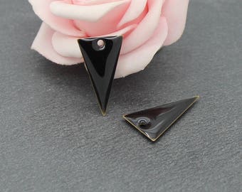 22x13 : 4 sequins triangle en laiton émaillé deux faces coloris noir SEQ131