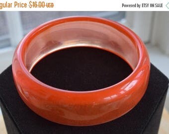 ON SALE Pretty Vintage Tangerine Orange Lucite Bangle Bracelet