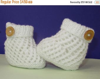 40% OFF SALE Digital file Pdf Download knitting Pattern - Easy Baby 1 Button Lacey Booties pdf download by madmonkeyknits