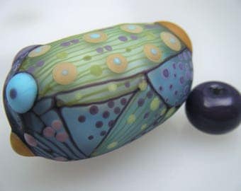 Moogin Beads- Detailed abstract oval focal , lampwork / glass bead set - SRA