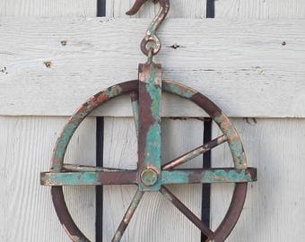 ON SALE Pulley~Vintage Style~Iron Pulley~Pulley Wheel~Antique Style Iron Pulley~Farmhouse~Barn Decor~Pulley Light Fixture