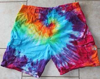 tie dye cargo shorts