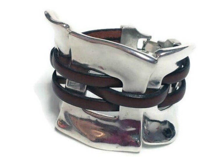 Leather bracelet, Cuff bracelet, women cuff, leather cuff, women bracelet, women leather cuff, designer bracelet, uno de 50 style bracelet