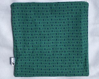Plus, Plus, Dash PUL Lined Wet Bag with Zipper Close