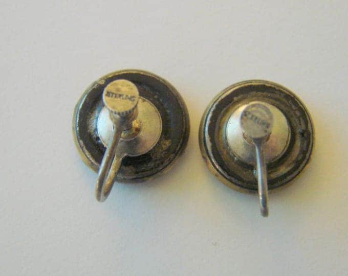 Victorian Floral Button Earrings / Gold Plated Granulation Tops / Sterling Screw Backs / Antique / Vintage Jewelry