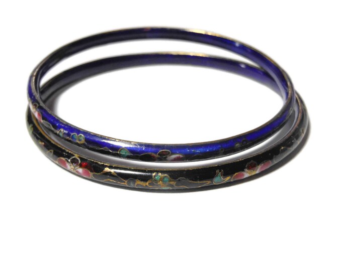 FREE SHIPPING Cloisonne bangle bracelets, set of two, black and blue bangles, floral pattern, silver edging, enamel finish, Chinese export