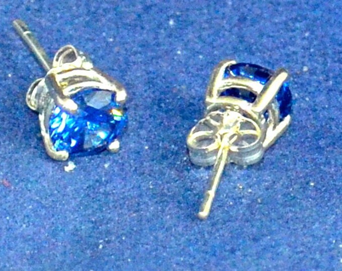 Blue Zircon Studs, 7mm Round, Natural, Set in Sterling Silver E1116