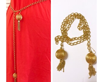 Super Fab Vintage Gold Chain Belt! Vintage Chain Belt, Gold Chain Belt, Trending, Size 2-8ish, Gold Tassel Chain Belt