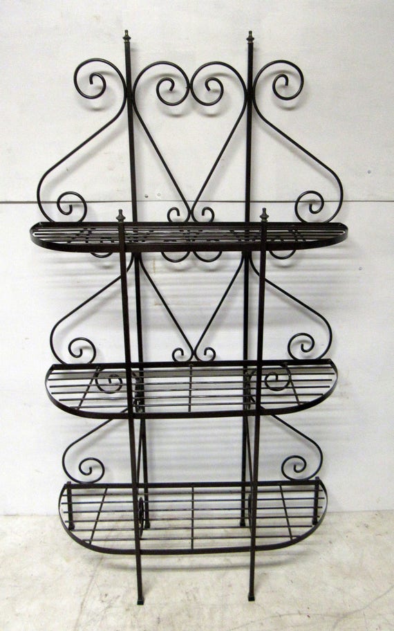 Baker's Rack shelf