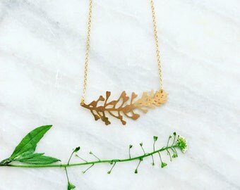 Shepherd's purse plant- Necklace