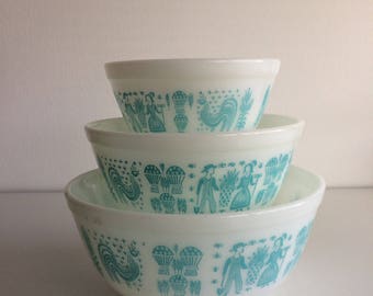 Set of 3 Vintage Pyrex Amish Butterprint Mixing Bowls #401 #402 #403