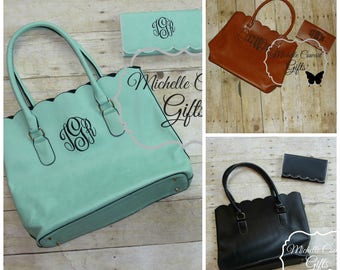 Monogrammed Purse,Monogrammed Wallet, Mint, Black, Brown, Scallop Purse, Personalized Bag, Women, Girls, Gift, Bride, Bridesmaid, Wedding
