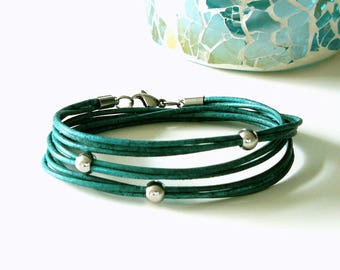 New: Leather Bracelet, turquoise, boho, bracelet, Bead Bracelet, genuine leather bracelet, leather wrap bracelet, bracelet triple wrapped, stainless steel