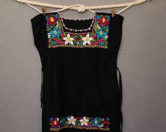 Embroidery Black Dress - Vintage - Mexican - Folk - Flowers