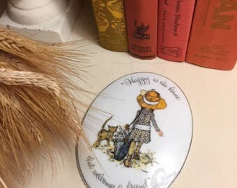 Holly Hobbie 1973 Wall Plaque