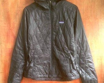 Vintage 90s PATAGONIA goose down Hoodies Jacket women size M hiking Supreme North Face Penfield
