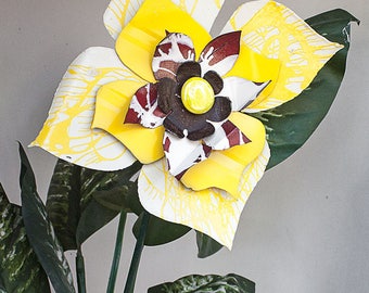 Metal Yard Art Flower Garden Stake. Repurposed Metal Wall Art. Indoor Outdoor Flower. Folk Country Boho Farmhouse. Yellow White Red | 16-187