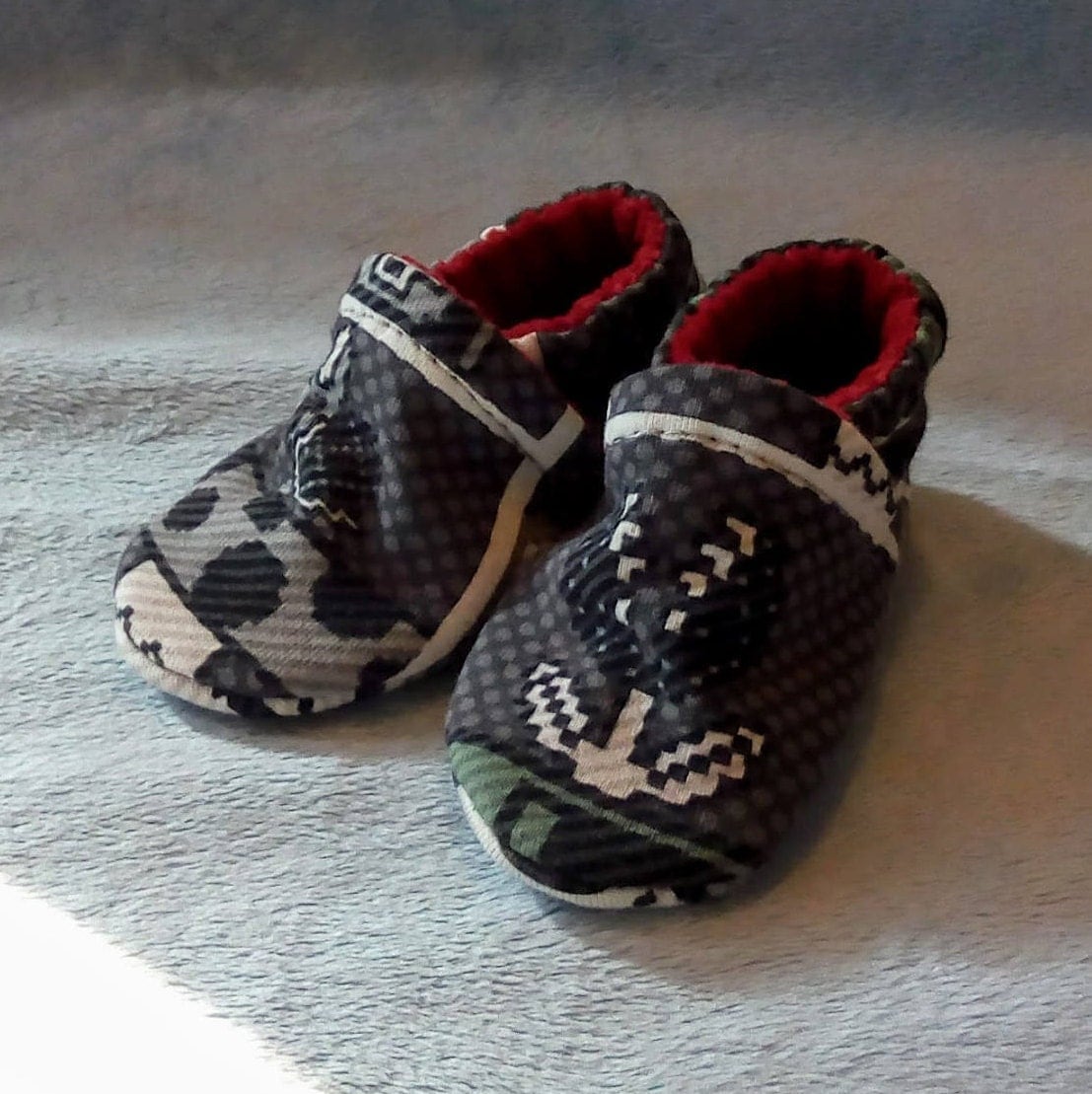 Super Mario Bros: Soft Sole Baby Shoes 0-3M Super Mario Bros: Soft Sole Baby Shoes 0-3M