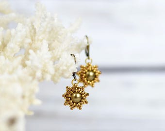 Small earrings women gift-for-wife girlfriend gift-for-daughter dangle earrings romantic earrings star earrings minimalist jewelry boho