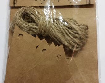 Garland of 20 brown tags with string to decorate yourself