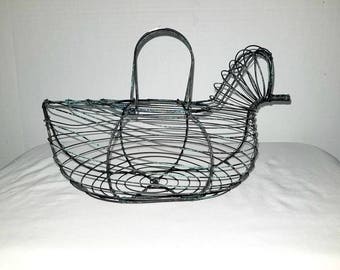 Vintage Chicken Wire Egg Basket,Farmhouse Decor,Country Kitchen,Hen Egg Basket,Wire Egg Basket,French Country,Chicken Decor,Hen Decor,Rustic
