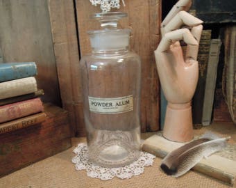 Antique Apothecary Bottle W/ Ground Stopper / Pharmacist Drug Store P.D. & Co. / Vintage Bottle With Ground Stopper Lid