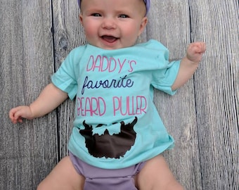Daddy's favorite beard puller, beard shirt, baby beard shirt, Father's day gift, baby shower gift, funny baby shirt, little beard puller