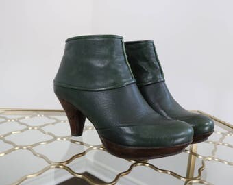 Dark Forest Green Leather Wood Platform Sole Booties Side Zipper Made In Portugal Label Chocolate Negro Size 6 US Size 36 EU