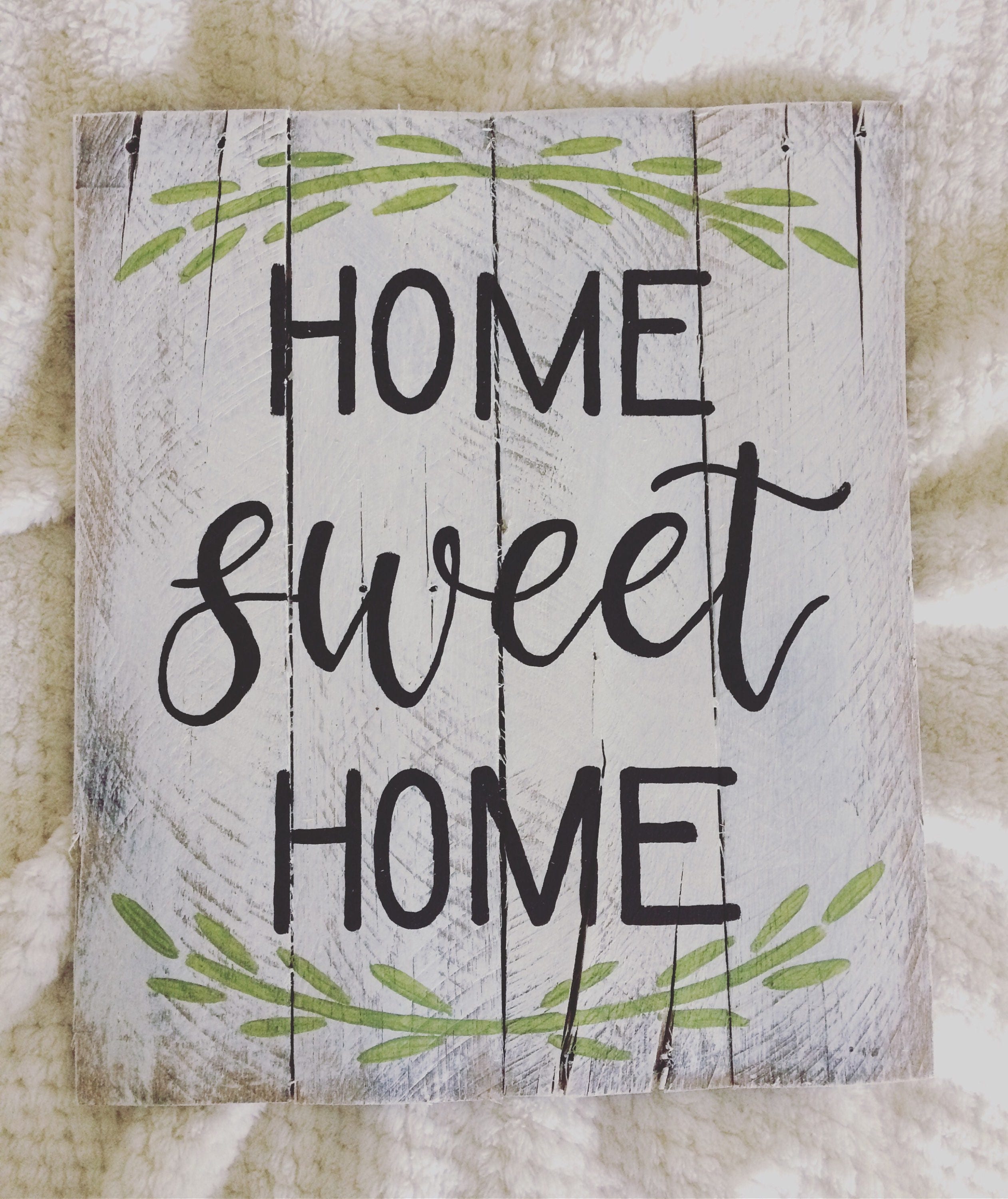 home-sweet-home-wood-sign