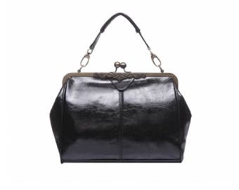 Black Vintage Frame Kisslock Clasp Bag