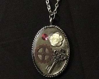 antique key jewelry, steampunk key necklace, steampunk gift, antique key necklace, gear necklace, key necklace, victorian necklace