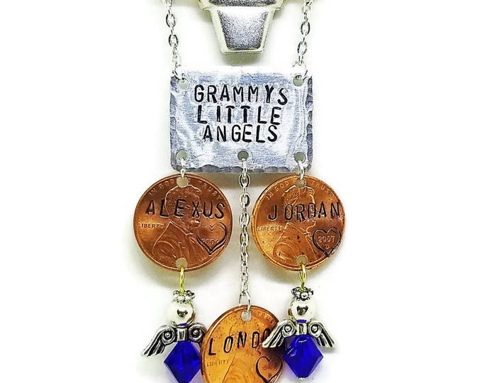 Personalized Family Christmas Tree Ornament, Custom Family Ornament, Angel Ornament, Grandparent's Gift, Gift for Mom