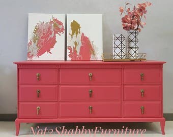 American Martinsville Hollywood Regency Mid-century Credenza Dresser in Coral with Gold hassle hardware