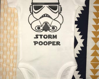 Storm Trooper Outfit, Storm Pooper Outfit, Star Wars Baby, Jedi Outfit, Baby Shower Gift, Funny Outfit, Jedi Bodysuit, The Dark Side