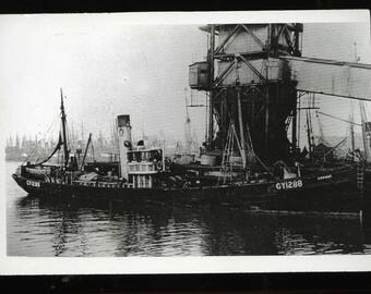Fishing Trawler Conway GY1288 - Photograph