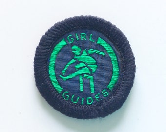 VINTAGE GIRL GUIDES patch / 1980s / athletics / Girl Scouts / sew-on / badge / uniform