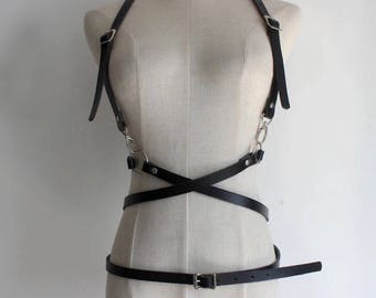 PU Leather Body Harness Body Chained leather Handmade Leather Harness Fetish Punk Gothic Body Bondage Cage Shoulder Wraped Waist Strap