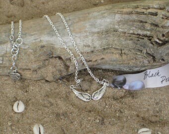 Necklace angel wings