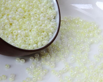 1500 seed beads 2mm Ivory Pearl