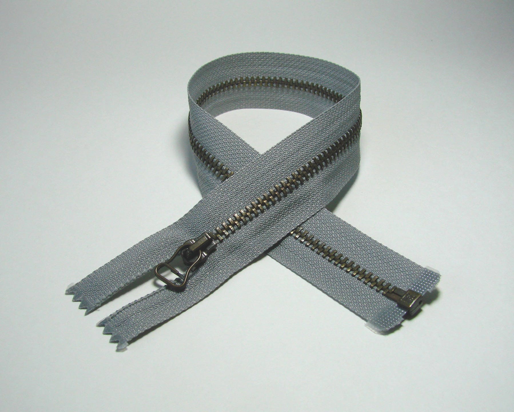 Zipper closure 32 cm detachable gray metal mesh bronze 5