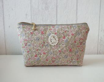 Pouch in linen and cotton "Yuwa" pale pink flowers
