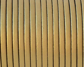 Leather flat 3 mm - Semi rigid - gold with black edges - by 50cm
