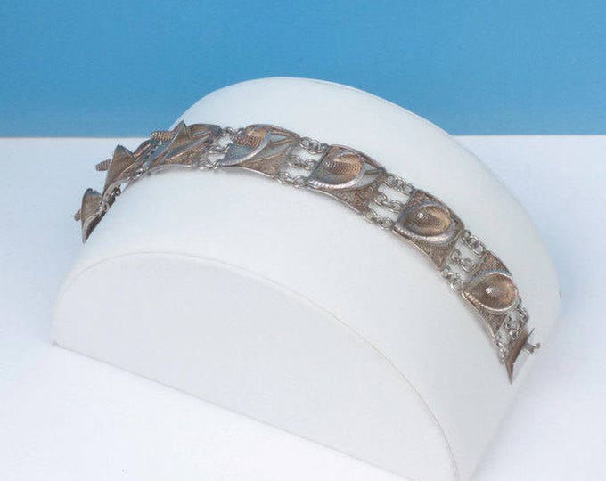 Silver Calla Lily Link Bracelet Floral Design Vintage