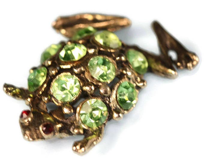 Green Rhinestone Frog Brooch Gold Tone Dimensional Figural Vintage