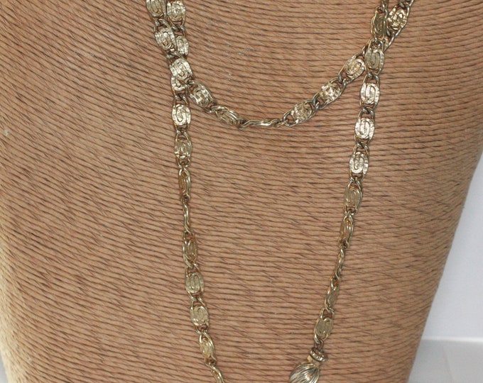 Longer Snail Chain Necklace Gold Tone Ribbed Accent Beads 44 Inch Necklace Retro Necklace