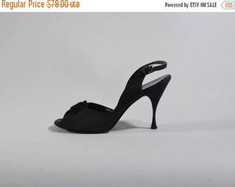 HALF PRICE SALE Vintage 1950s Black Stiletto Shoes - Peep Toe High Heels - Pin Up Fashions Size 7 N
