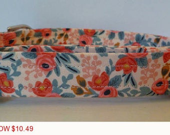 Sale - 50% Off Dog Collar - Vintage Inspired Peach & Coral Floral Dog Collar "Amber" - Free Colored Buckle